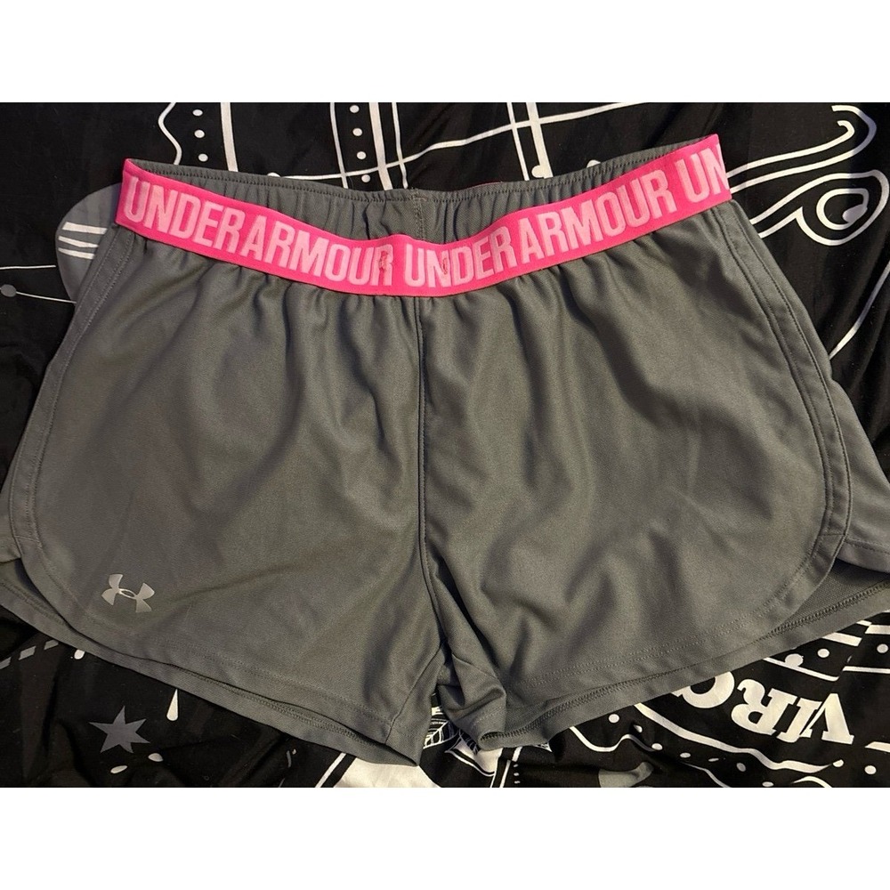 Under Armour HeatGear Women's Loose Fit Unlined Active Shorts, Grey/Pink, M